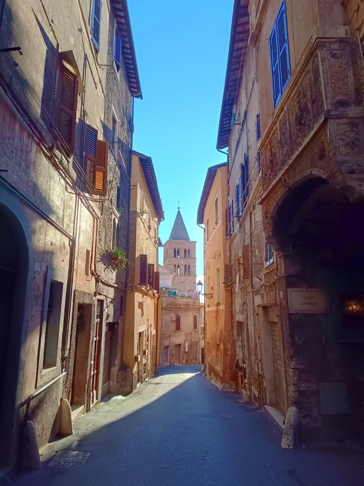 Апартаменты Tivoli Old Town - Casa Nel Quartiere Medioevale Экстерьер фото