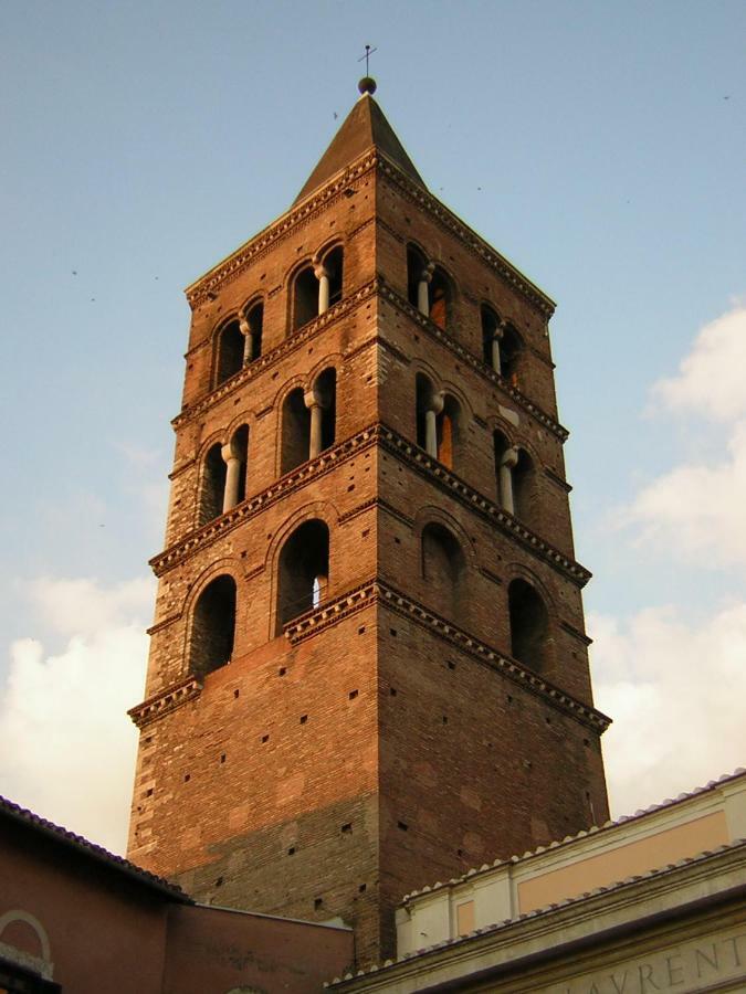 Апартаменты Tivoli Old Town - Casa Nel Quartiere Medioevale Экстерьер фото
